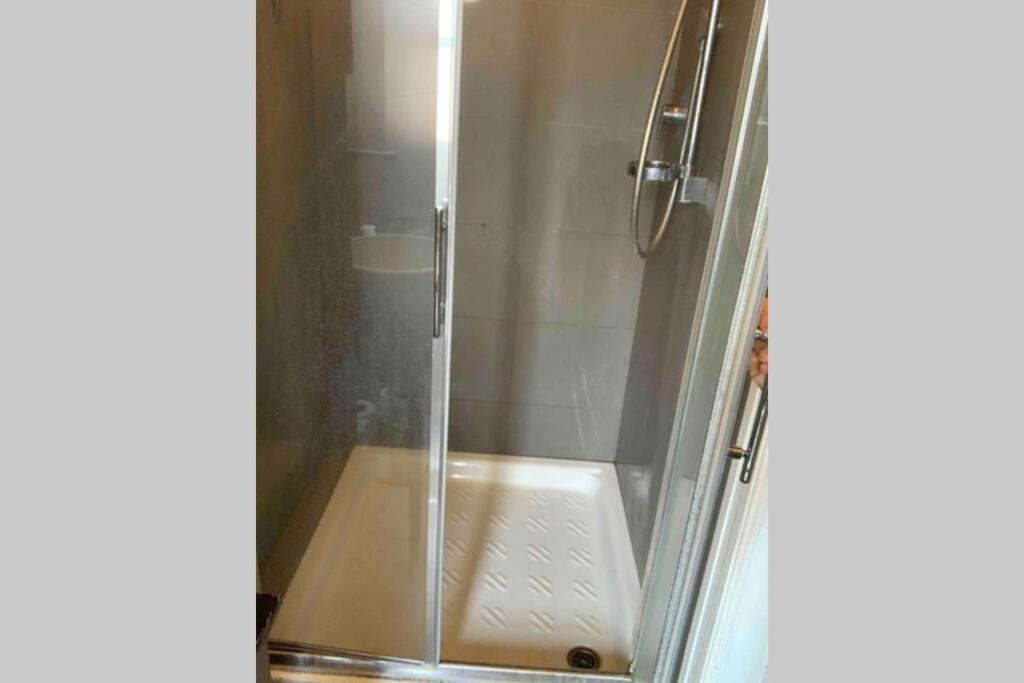 Appartamento Splendido Con Tutti Servizi In Zona Navigli Milano Eksteriør bilde