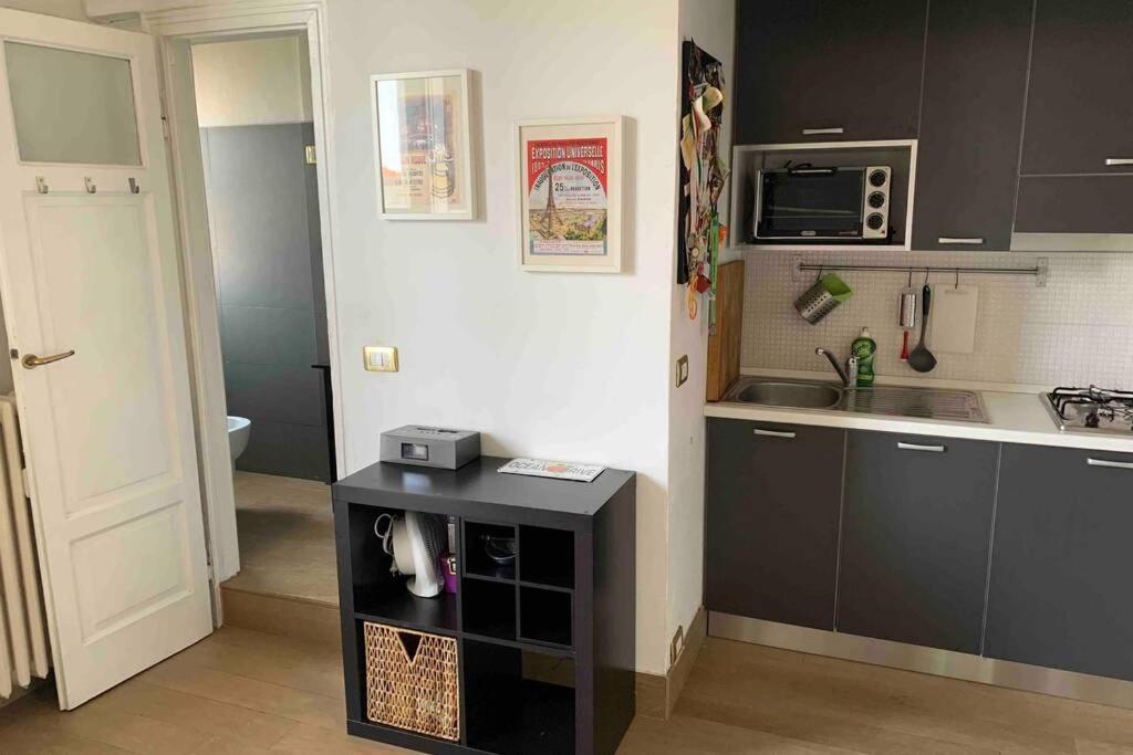 Appartamento Splendido Con Tutti Servizi In Zona Navigli Milano Eksteriør bilde